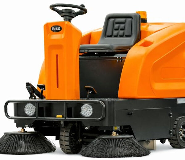 Aufsitz-Kehrmaschine Graefer KM120-PRO